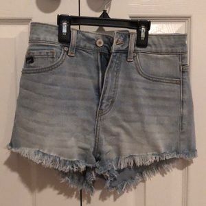 KanCan shorts size small